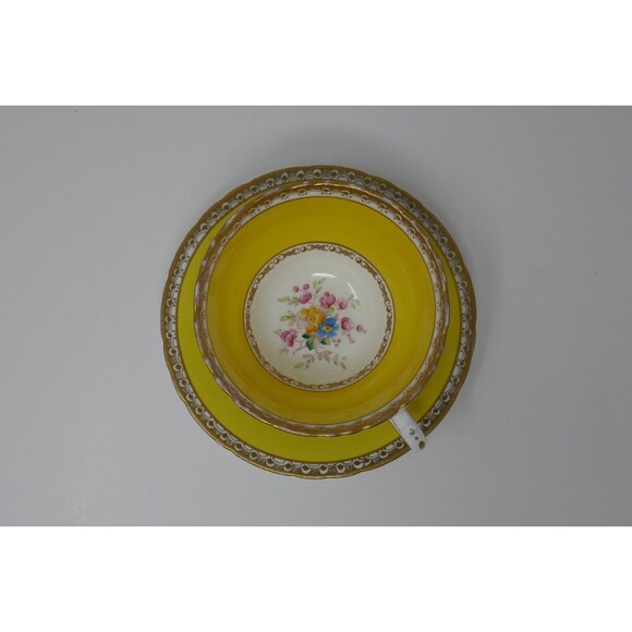 Elite HM Sutherland Tea Cup & Saucer Yellow Floral - Picture 11 of 14
